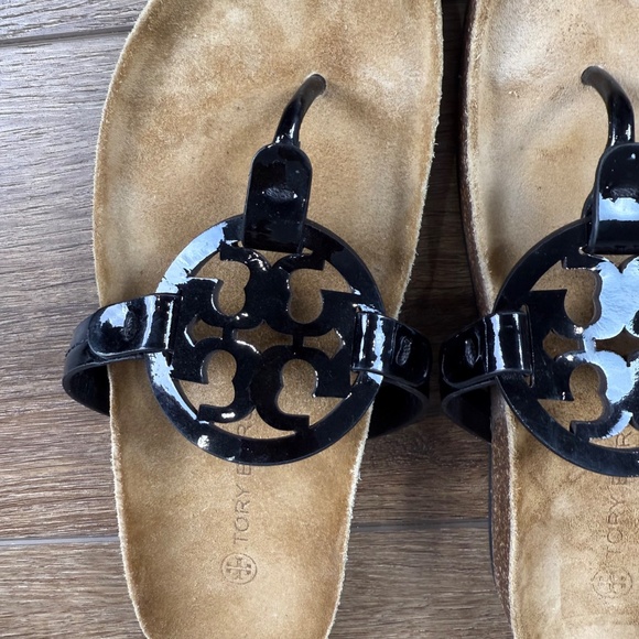 Tory Burch Miller Cloud Sandals Black Patent Leather Sz 7.5 Summer Designer - Picture 11 of 11